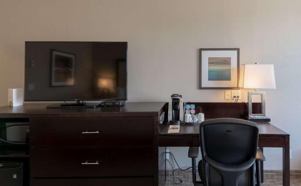 Hotel Kelowna & Conference Centre Værelse billede