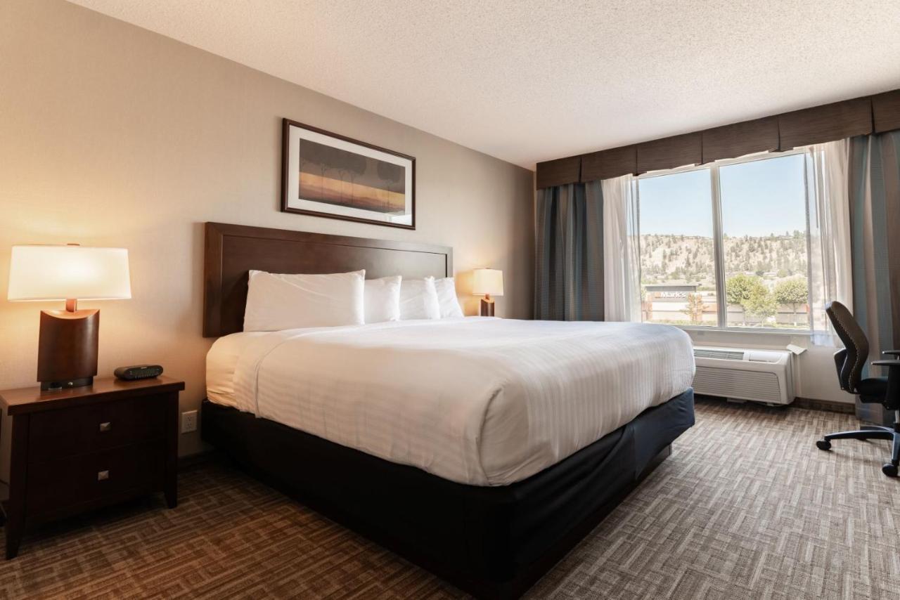 Hotel Kelowna & Conference Centre Eksteriør billede